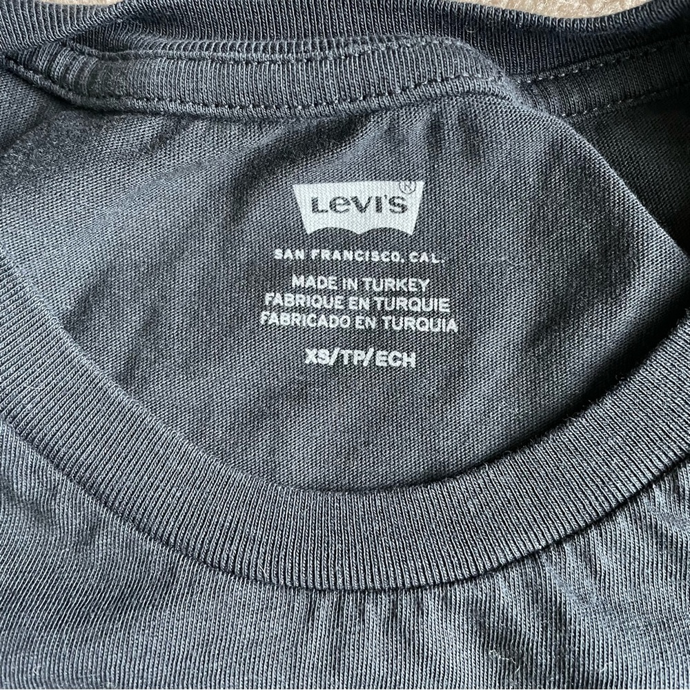 Levi’s | Hummingbird - Picture 5 of 16